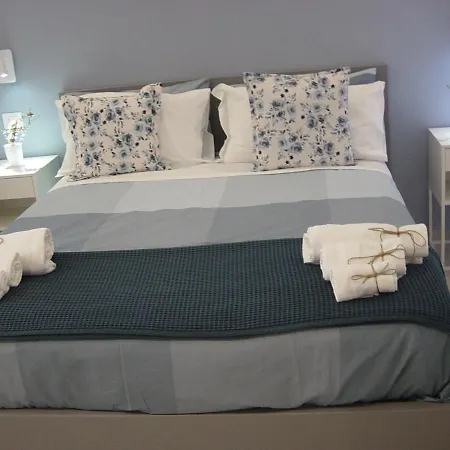 E Beb Kiss Under The Moon Apartment Lesina