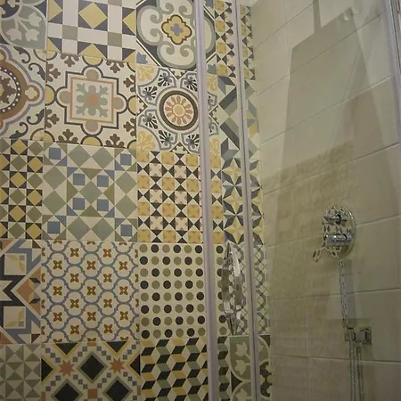 E Beb Kiss Under The Moon Appartamento Lesina